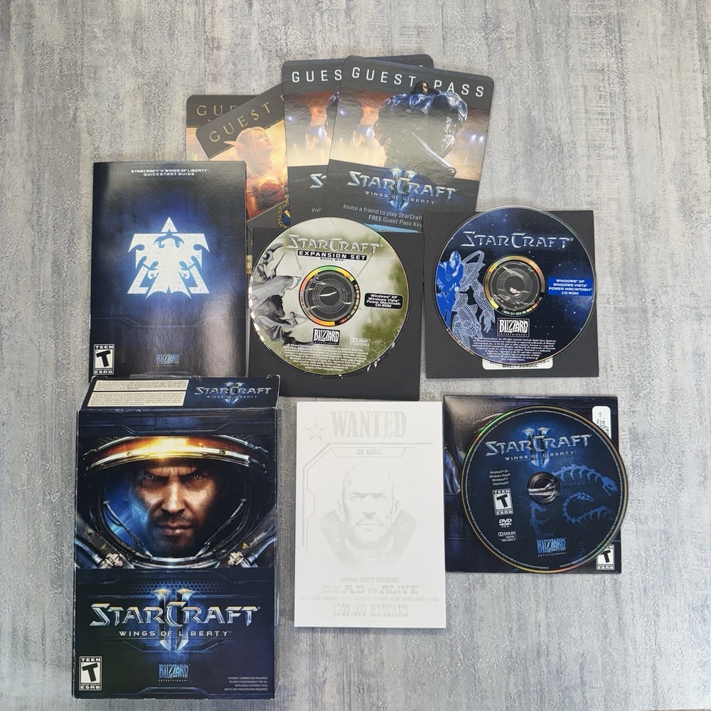 StarCraft 2: Wings of Liberty Complete in Box w Wanted Poster Pad